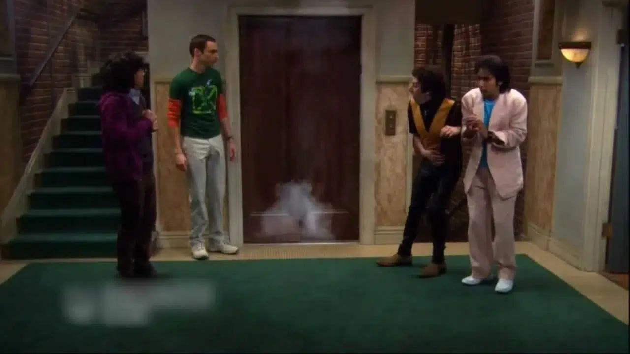 The scene showing how the elevator got broken in The Big Bang Theory | Warner Bros. Television